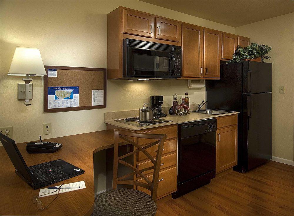 Candlewood Suites Macon, An Ihg Hotel Номер фото