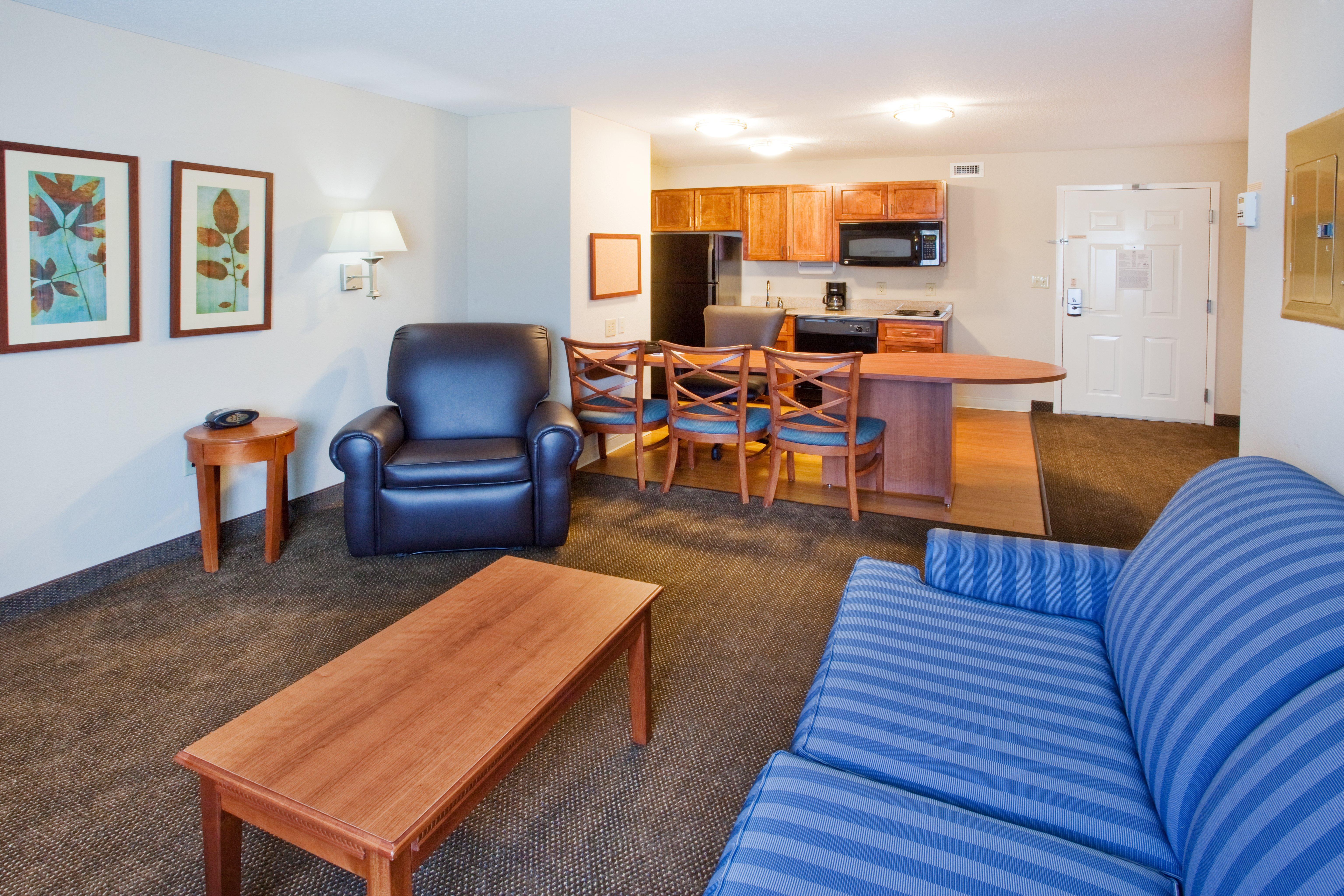 Candlewood Suites Macon, An Ihg Hotel Экстерьер фото