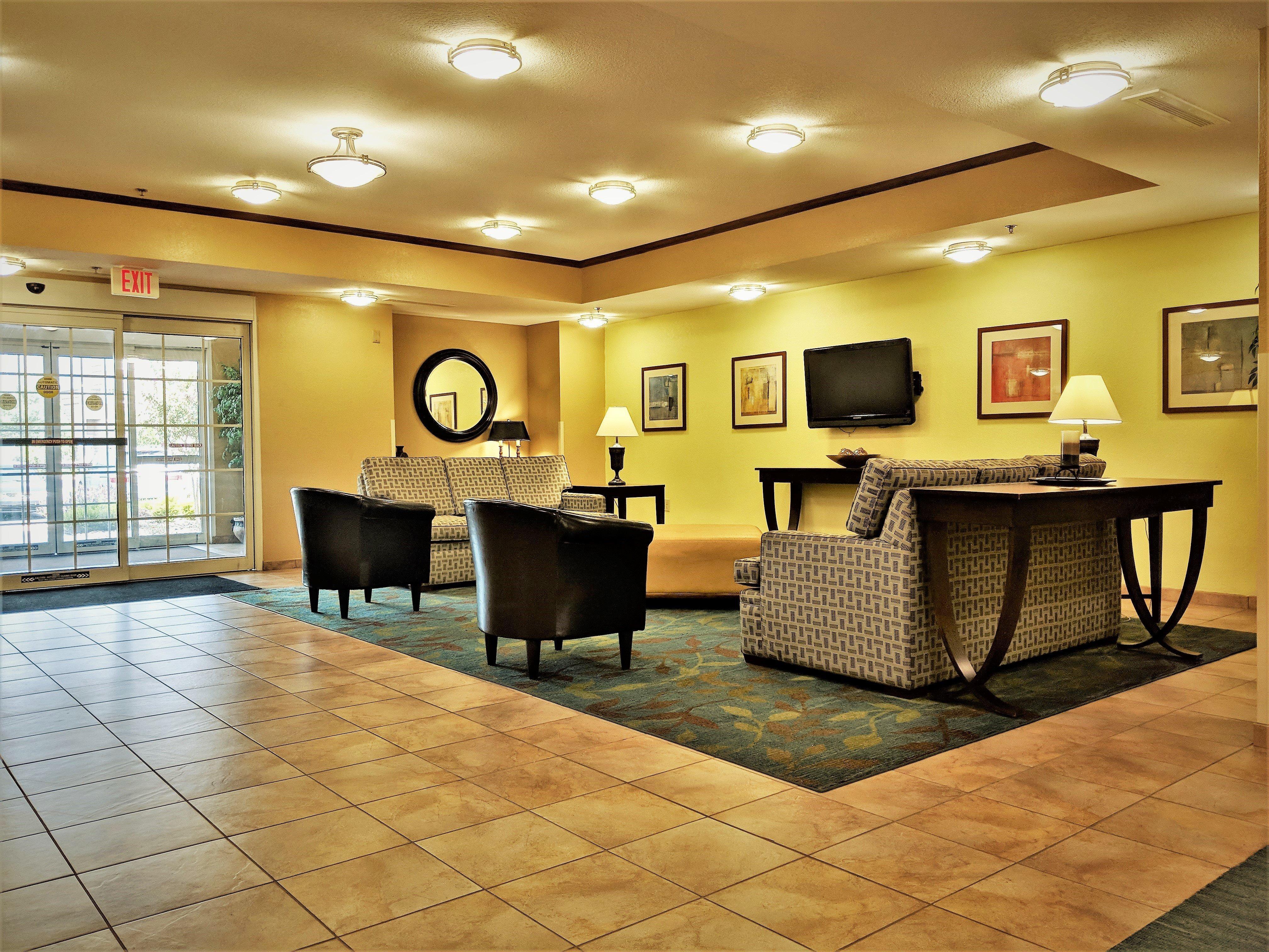 Candlewood Suites Macon, An Ihg Hotel Экстерьер фото