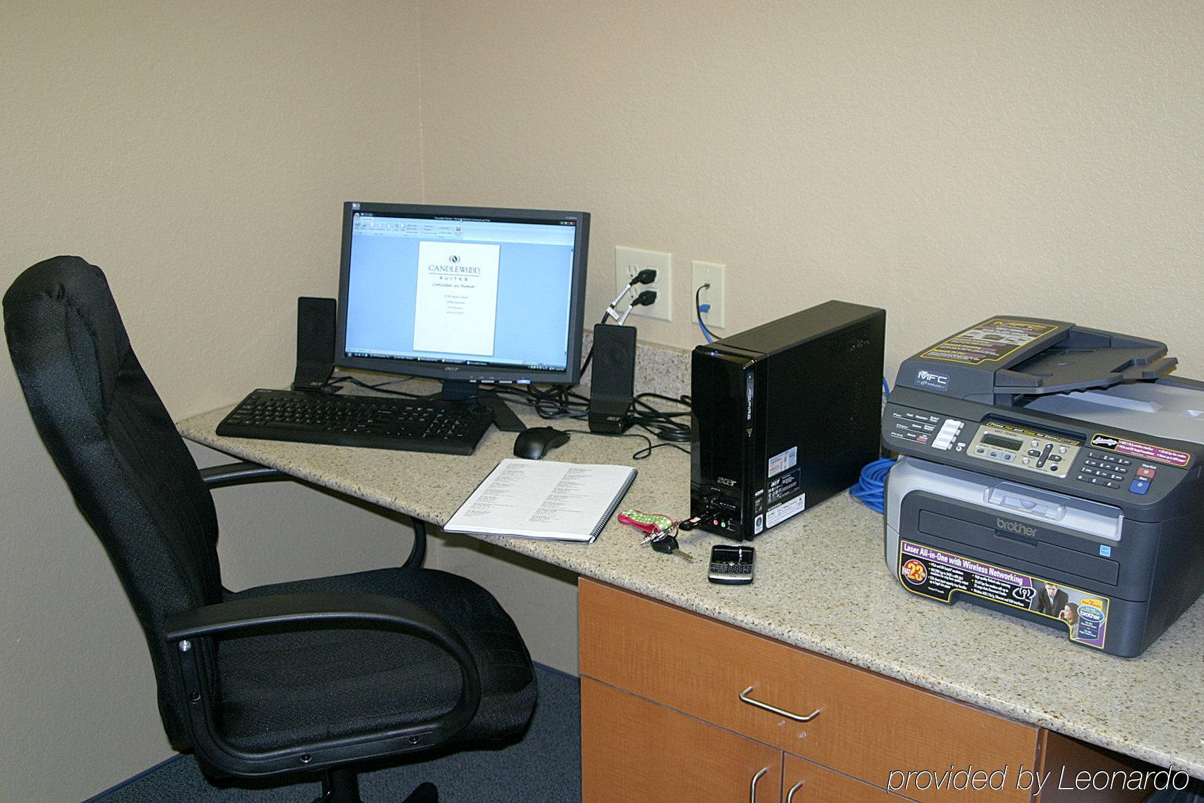 Candlewood Suites Macon, An Ihg Hotel Экстерьер фото